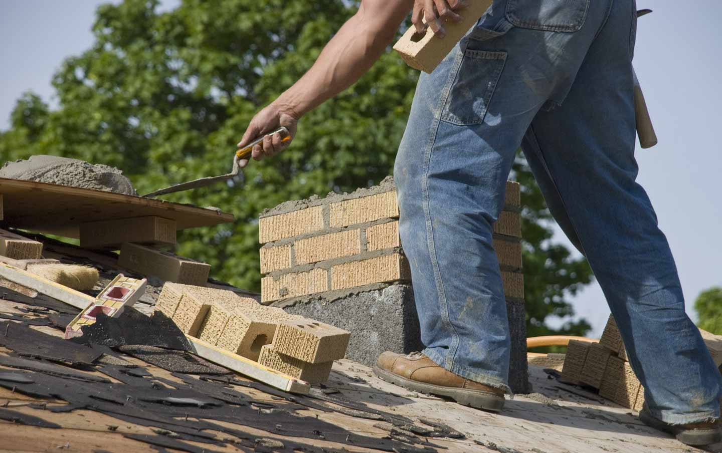 Six Reasons Summer is the Best Time to do Masonry Repairs