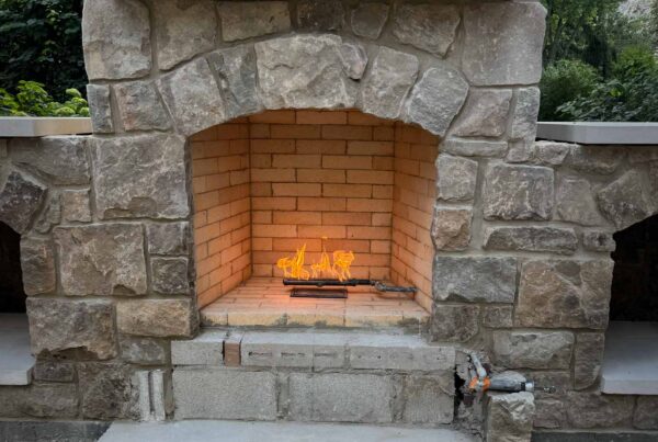 barrington-il-custom-outdoor-fireplace-build